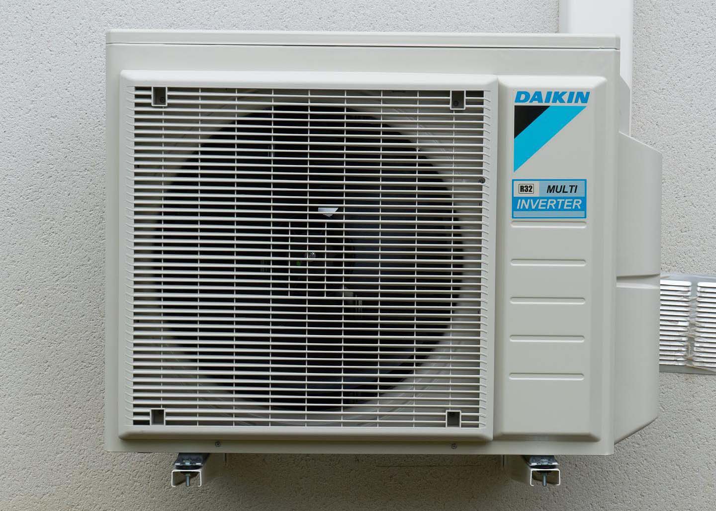 groupe extérieur de pompe à chaleur de la marque Daikin